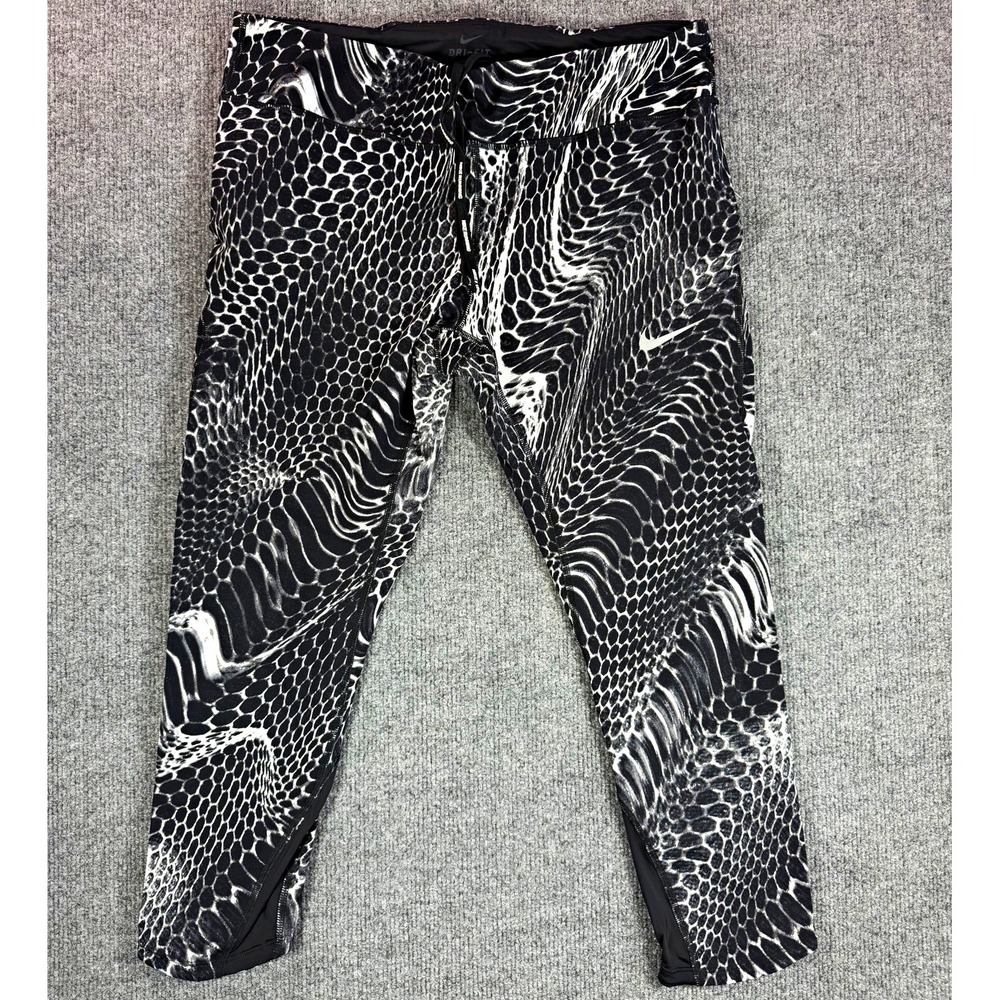 Nike Dri-FIT Women's Animal Print capri Leggings Black/White XL snakes print